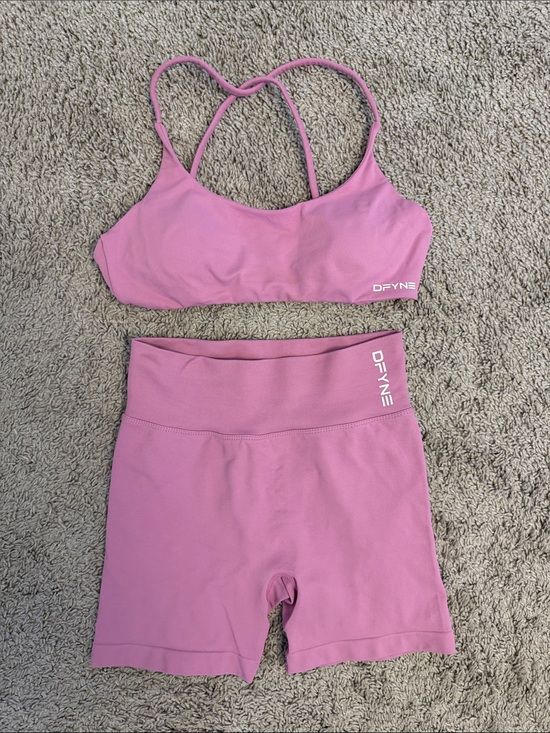Dfyne Pants - DFYNE Dynamic Shorts and Bra Set